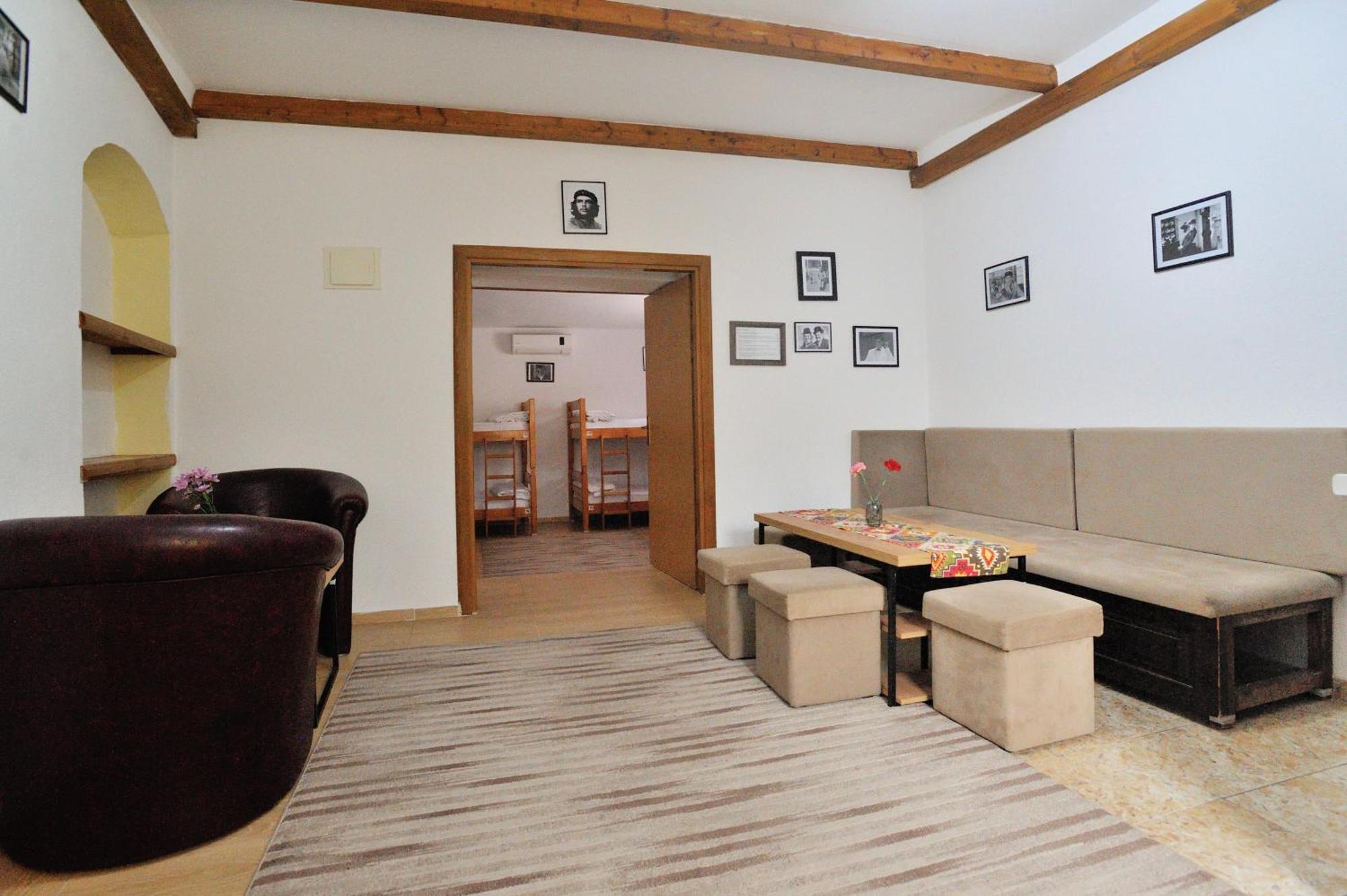 Hostel David Мостар Экстерьер фото